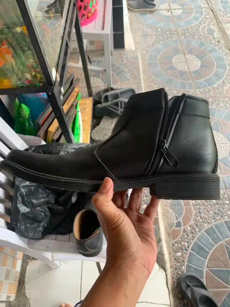Sepatu pdl wanita masih baru