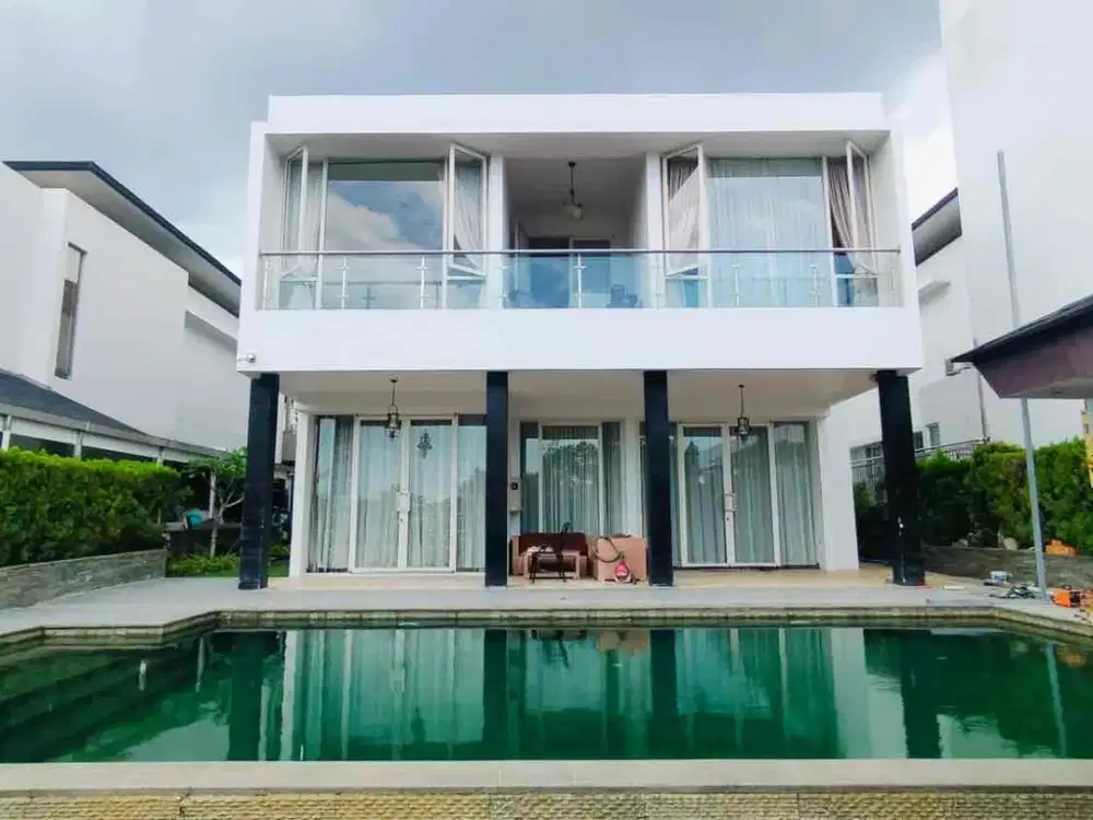 DiJual Rumah Mewah Grandsummit Batam Selangkah Ke fasilitas lapangan Golf