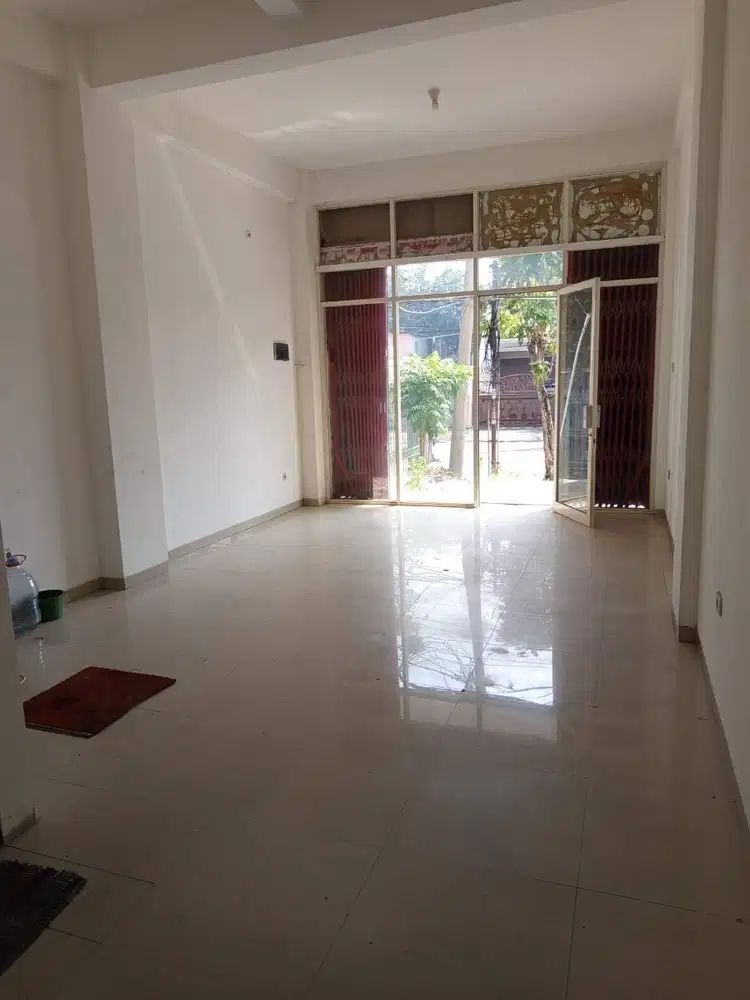 DIJUAL/DISEWAKAN RUKO JALAN KARTINI SURABAYA PUSAT SUPER STRATEGIS!