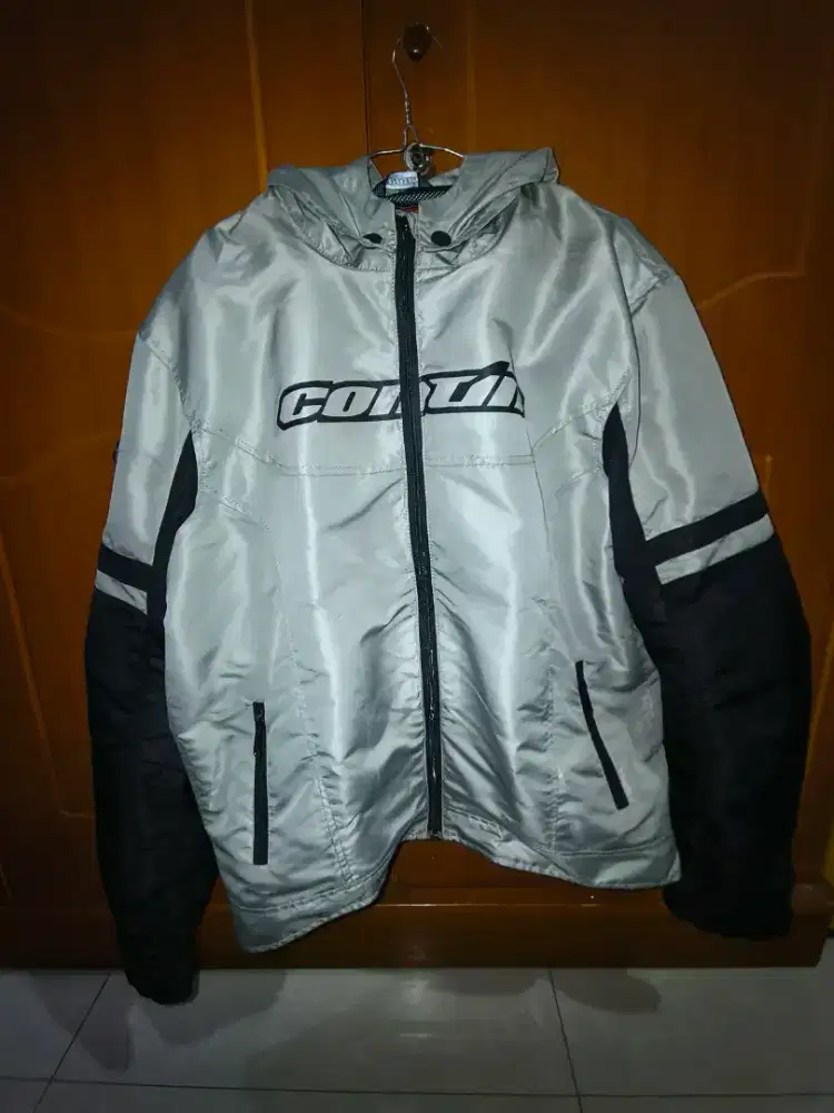 Jaket motor contin