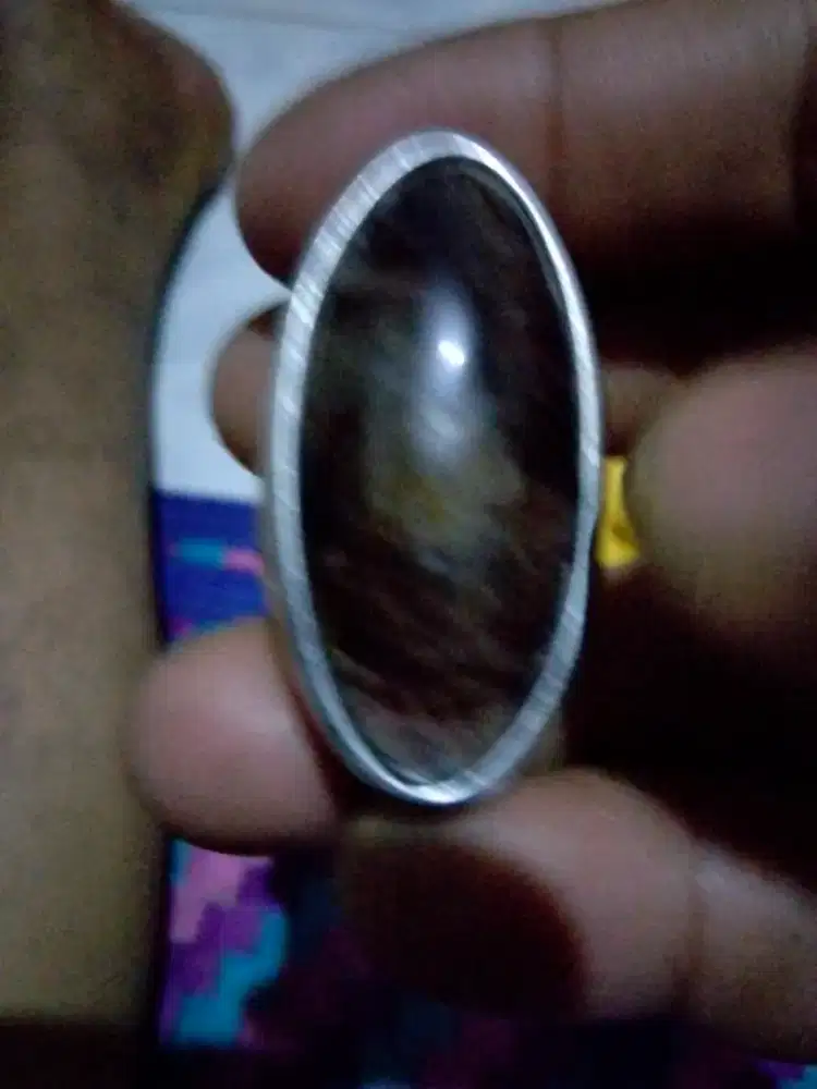 Batu pandan sisik naga