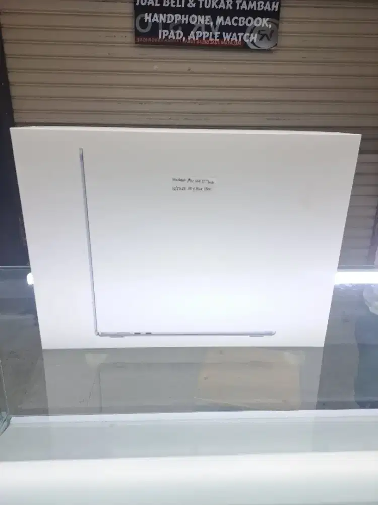 Apple Macbook Air M4 15 Inch 16/512GB SSD Sky Blue New Garansi IBOX