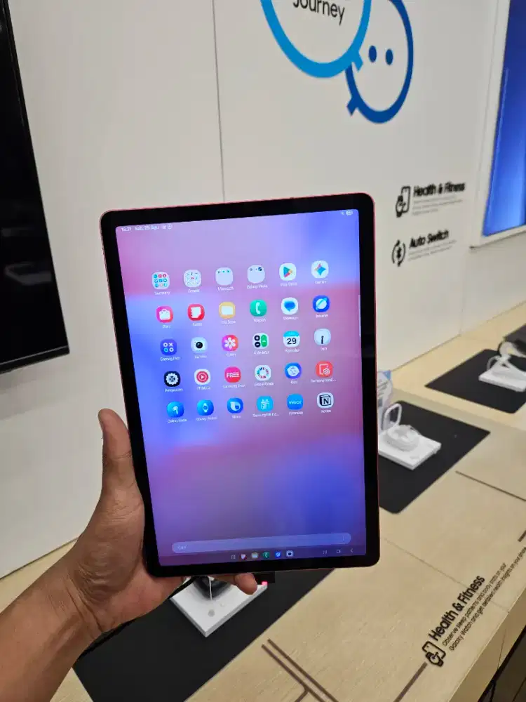 SAMSUNG TAB S10 LITE 5G GRATIS KEYBOARD, COVER DAN SPEAKER PREMIUM