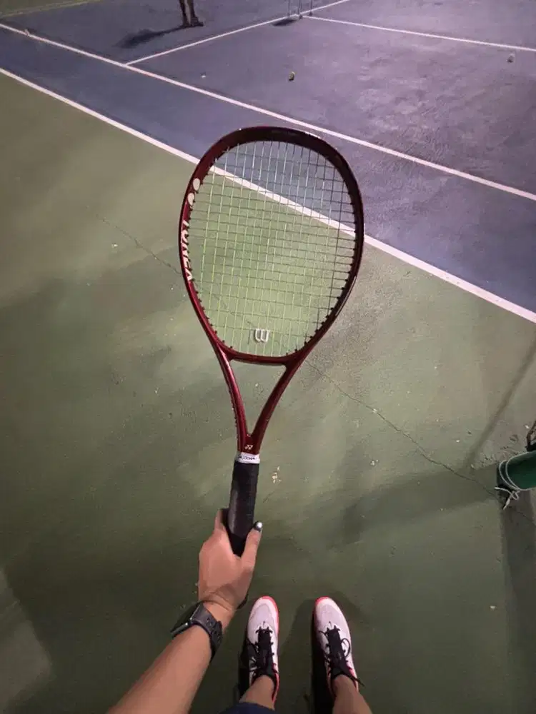 YONEX VCORE RED RUBBY
