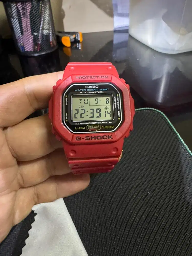 Gshock dw 5600p-4