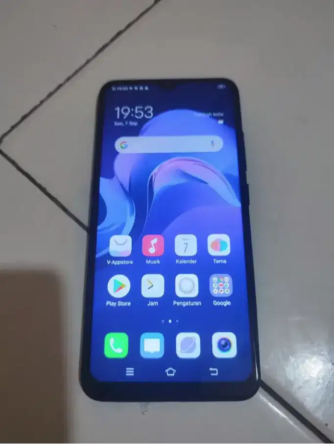 vivo v11 ram 6/64gb, ad box dan charger, fullset