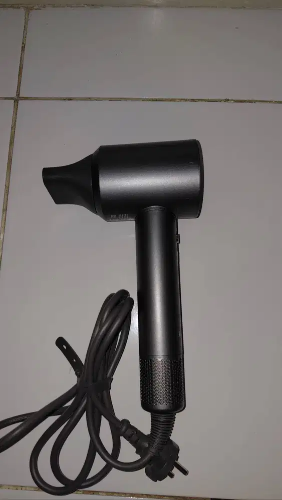 Hairdryer low wat