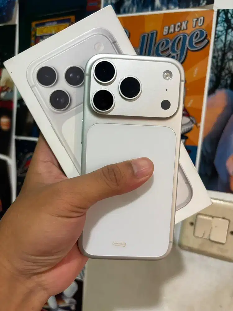 iPhone 17 Pro 256 GB Silver iBox