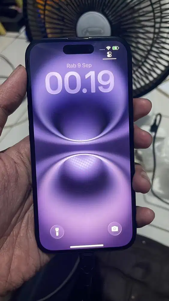 Iphone 16 basic 128 inter