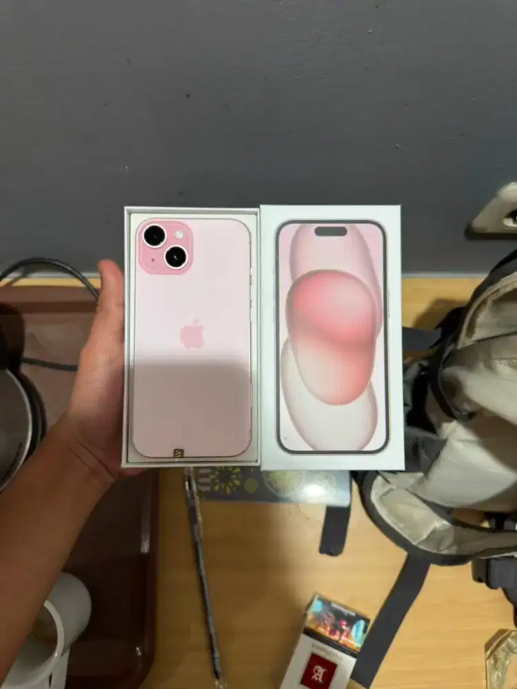 IPhone 15 basic 128 G