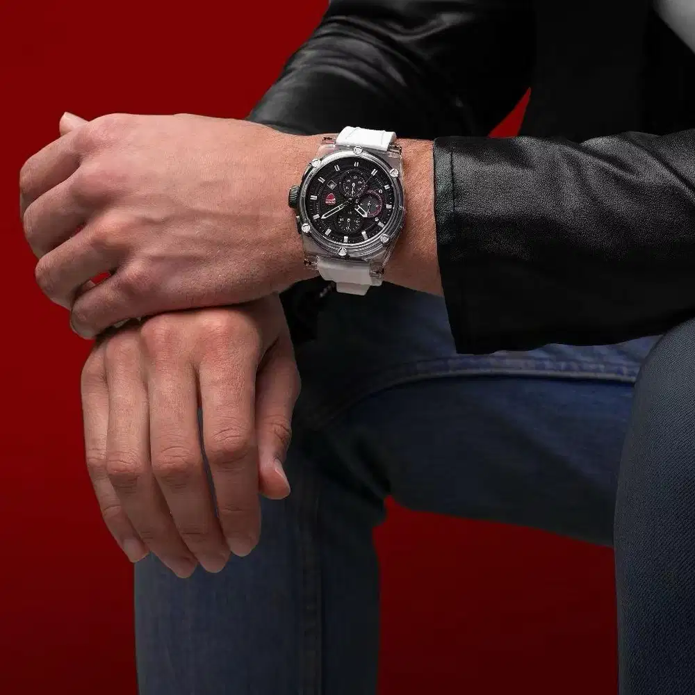 Jam tangan Ducati  DT010  44mm chronograph 4 strap full set