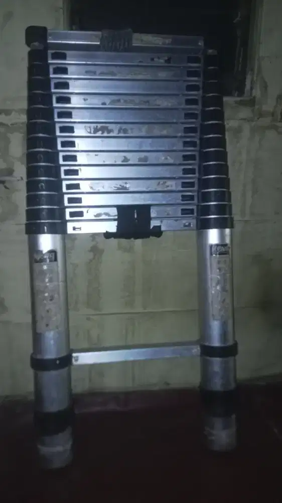 Tangga ukuran 5 meter