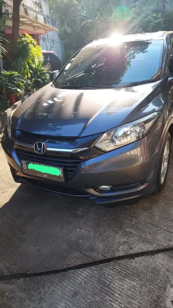HONDA HRV TYPE E  A/T TH 2016-2017 Warna abu abu metalik