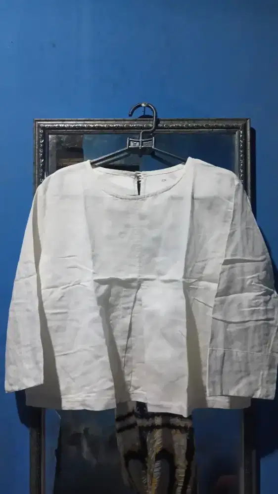 Blouse Katun Linen Polos Putih
