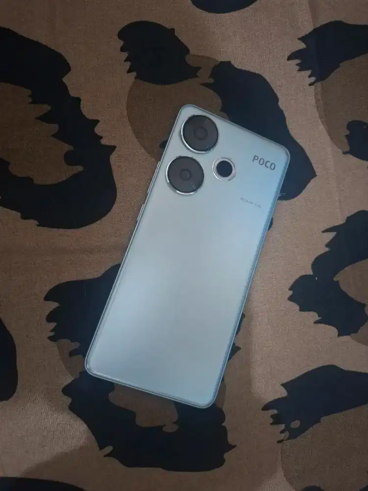 Poco F6 12/512gb Second