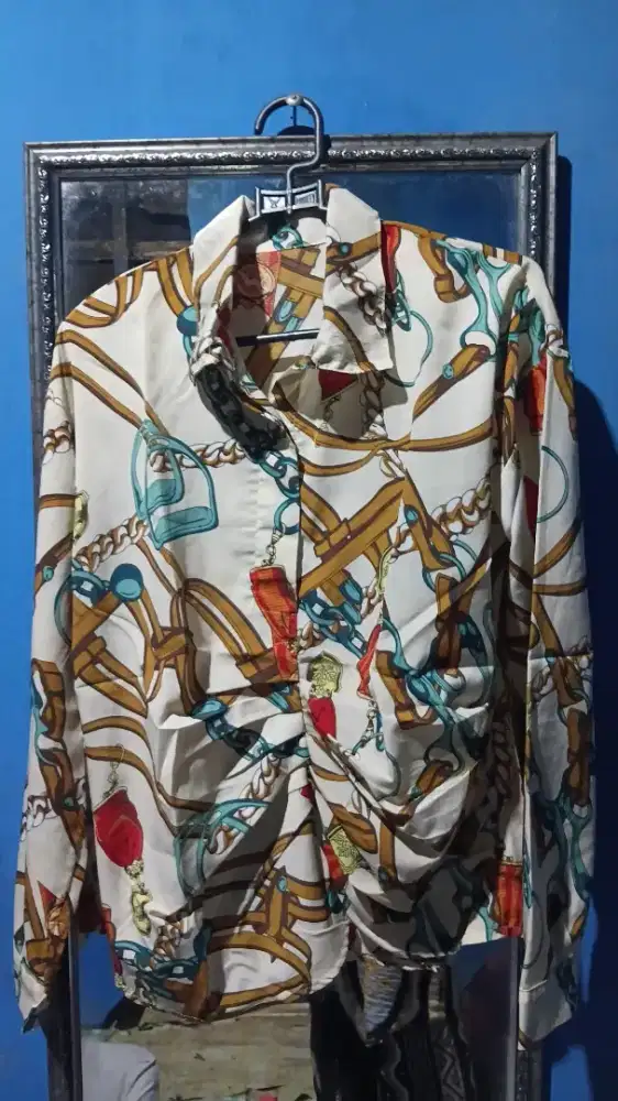 Kemeja Serut Motif Rantai Luxury