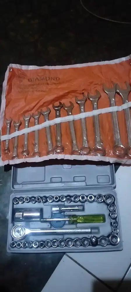 1 set kunci motor dan mobil