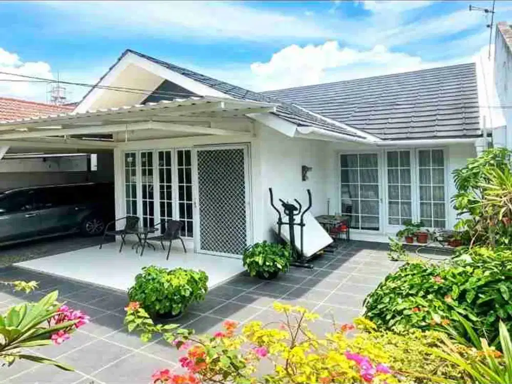 Rumah Kemang Pratama 2 Bekasi – LT162 LB100 4KT SHM Renovasi 2022 – Harga 1,5 M Nego
