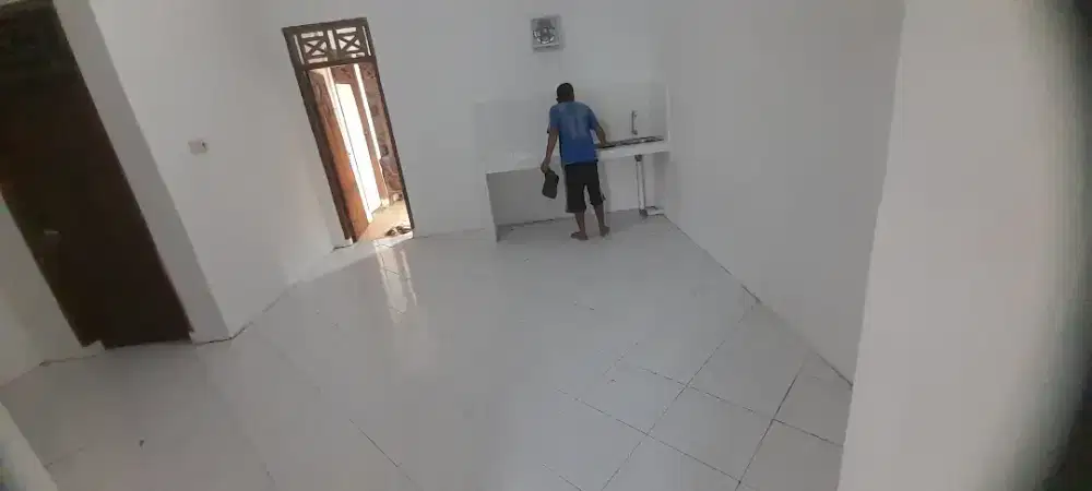 Tukang bangunan