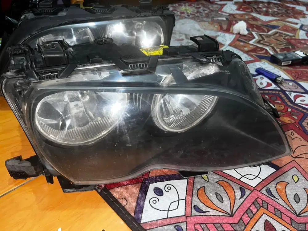 lampu depan/ headlamp bmw e46 n42 2002 facelift