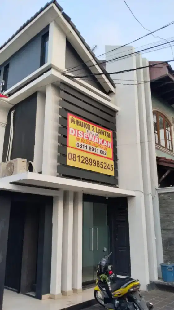 Disewakan ruko 2 lantai di kawasan cluster muslim