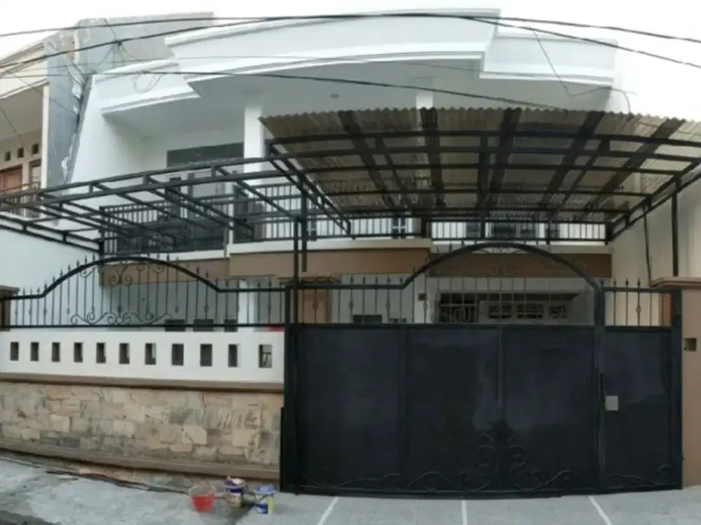 Babatan Pantai  Siap Huni 2 lantai lebar 9 hanya 2M an