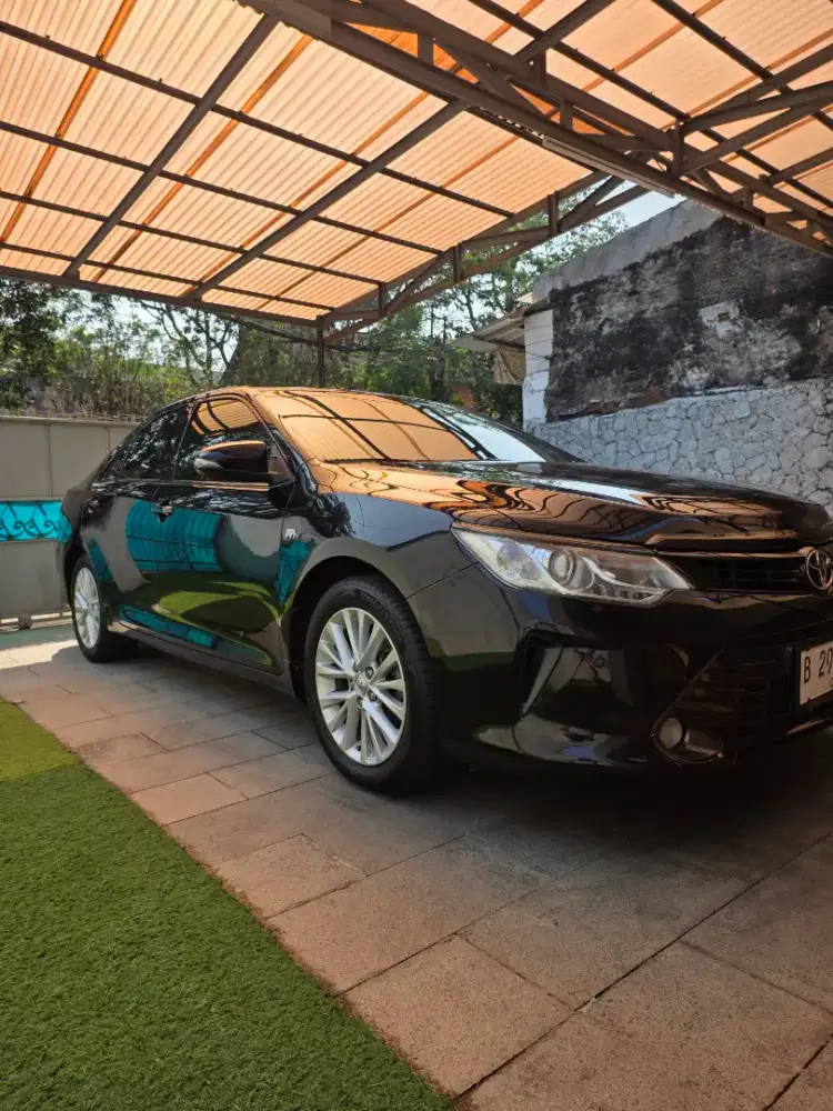 Toyota Camry V 2.5 (2016) Cash!!