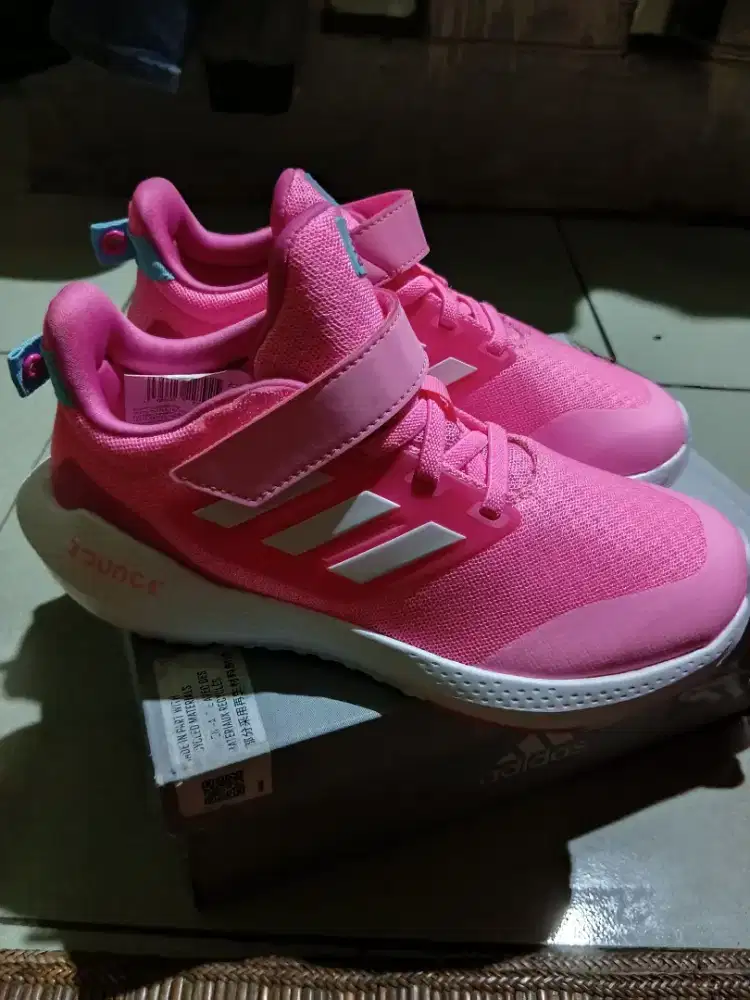 Sepatu Adidas Running  Bounce Sport