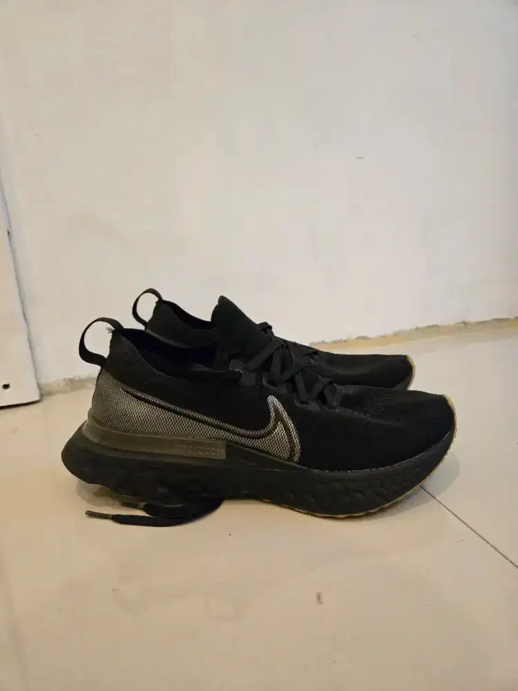 Nike React Infinity Run Flyknit