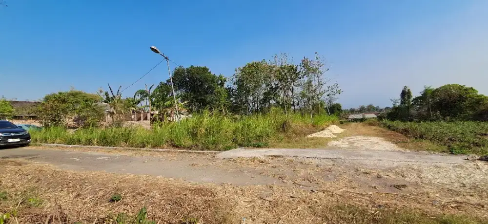 Dijual sebidang tanah pekarangan