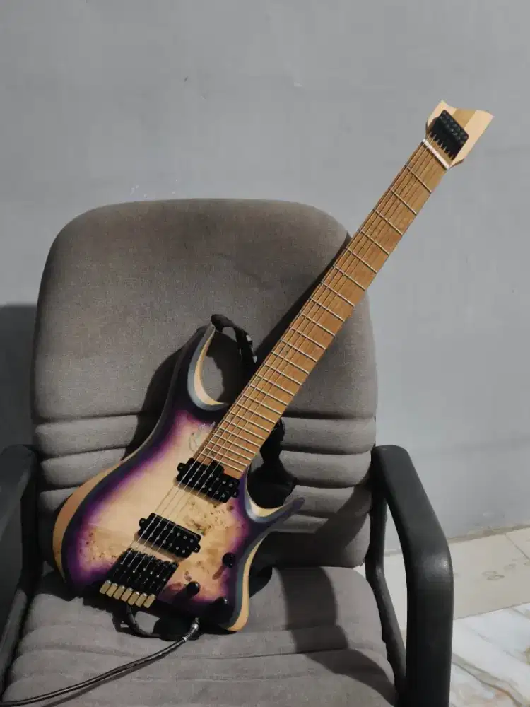 Gitar 7 String Multiscale