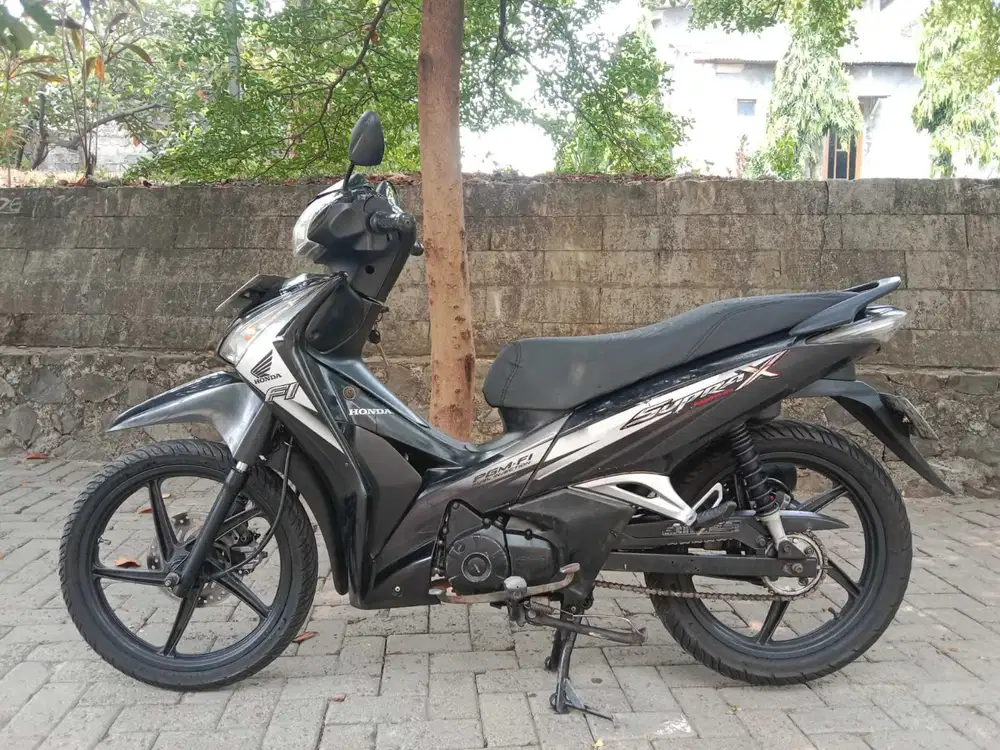 Honda Supra x125 cw fi helm in th 2014 pajak on