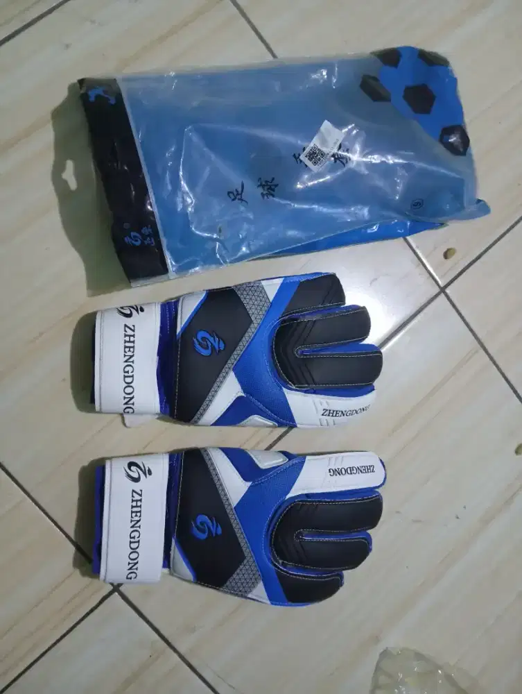 HANDGLOVE KIPER