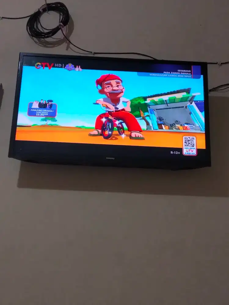 Samsung HDTV 32 inch