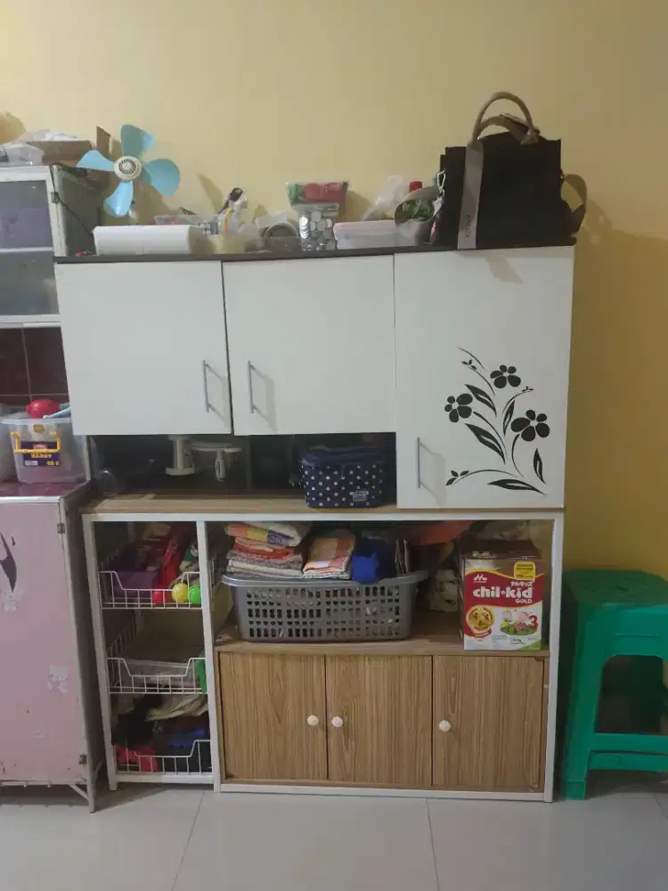 Kitchen set dan Rak lemari