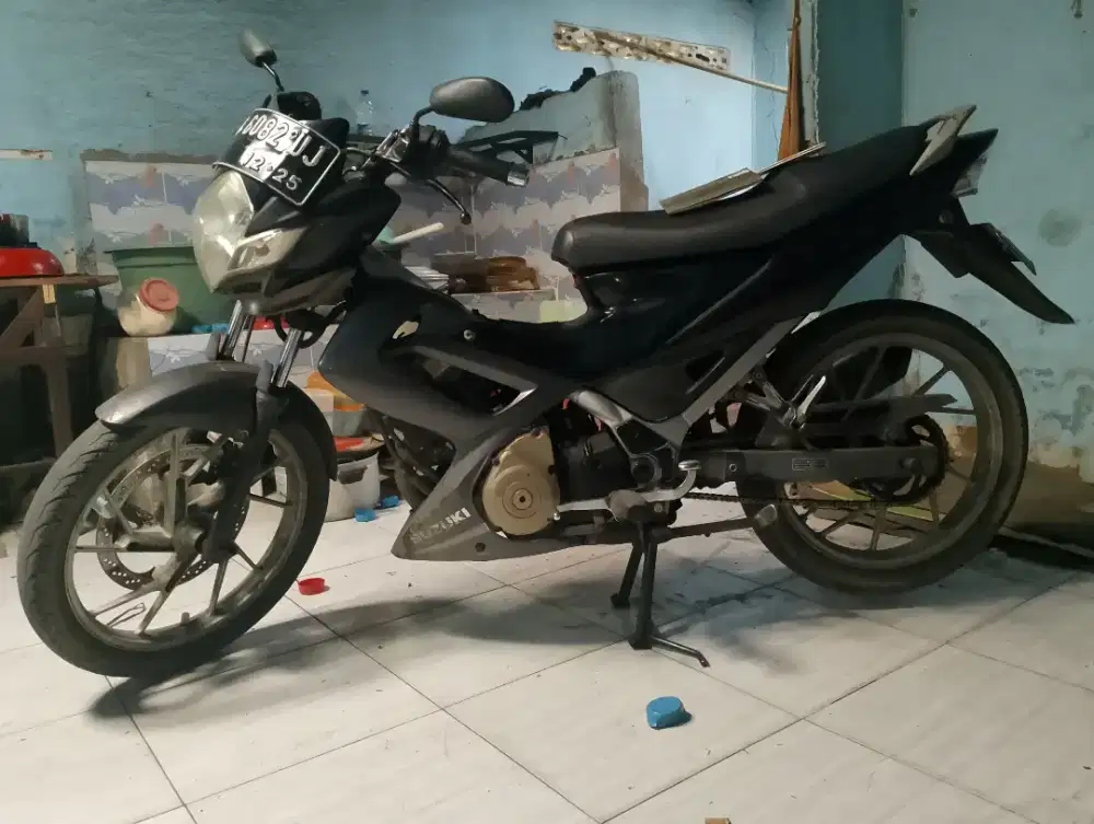 SATRIA FU 2010 SS Lengkap.. pajak Hidup.. bln 12 2030..