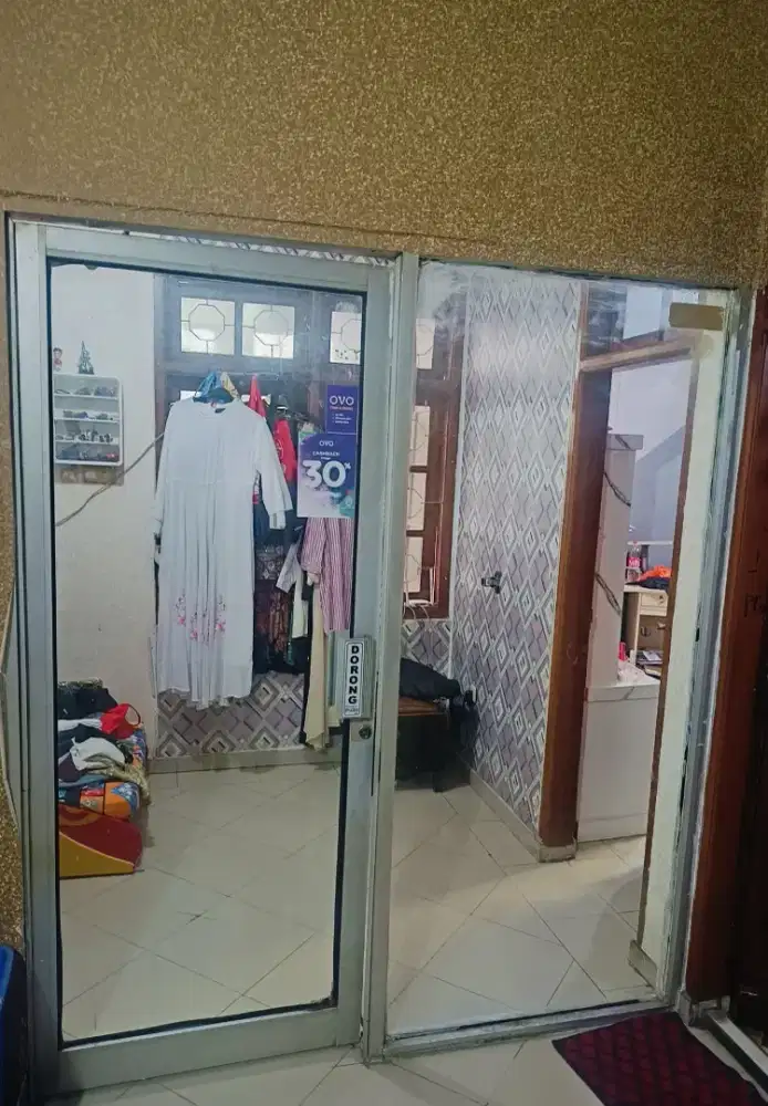 Pintu Swing Aluminium Sekat Kaca 200 x 220 cm + Hidrolik