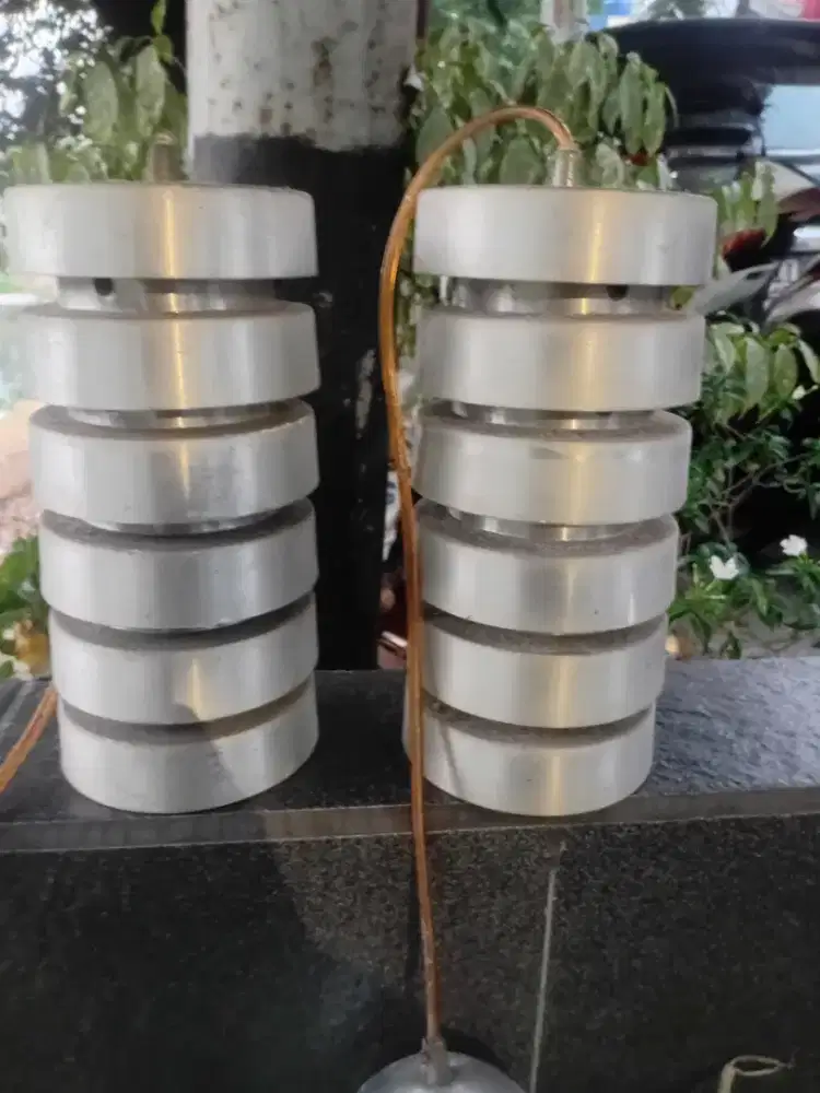 Lampu gantung sepasang