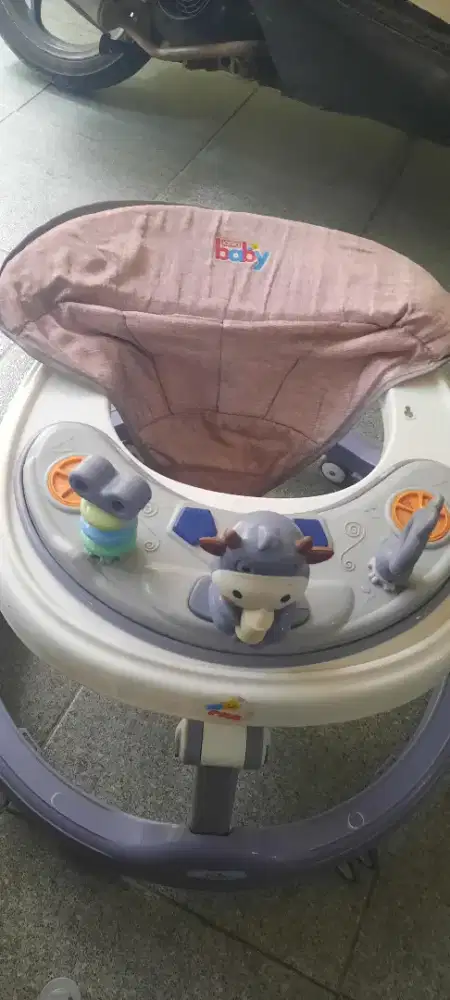 Baby walker IORA baby
