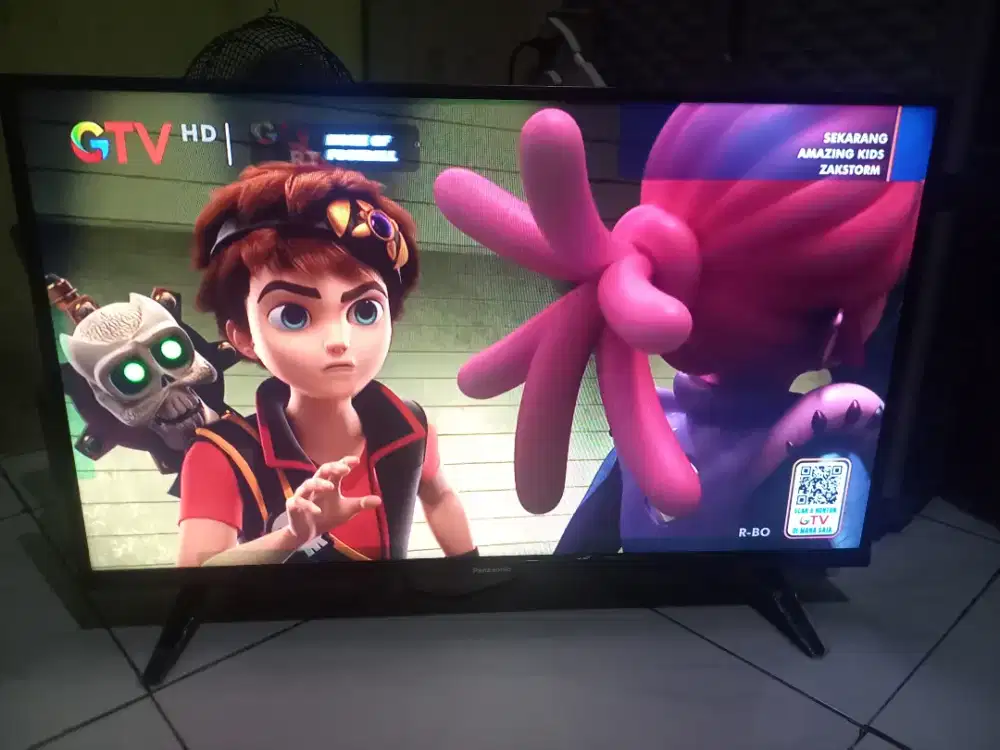 Led tv panasonic 32in digital