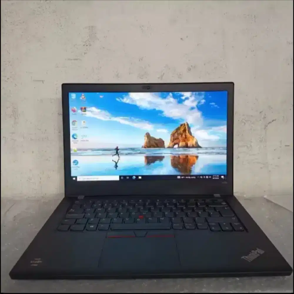Jual murah laptop lenovo thinkpad A485,ram 8gb,ssd 256gb,layar 14 inch