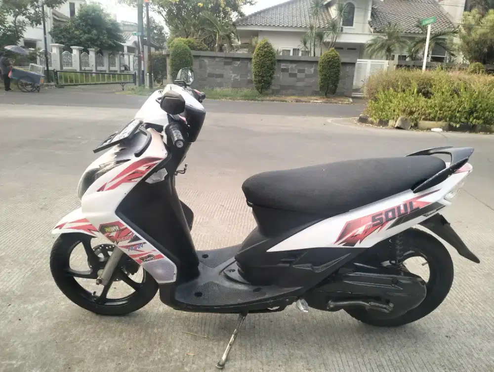 YAMAHA MIO SOUL MX 2010 MOTOR BISA TUKER-TAMBAH GAN