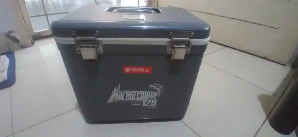 COOLER BOX LION STAR 12s 10 Liter ORIGINAL