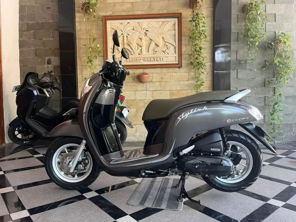 Scoopy 2020 km 17 rb