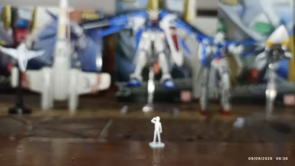 RG 1/144 Freedom Gundam & RG 1/144 Gundam Exia (Original Bandai)