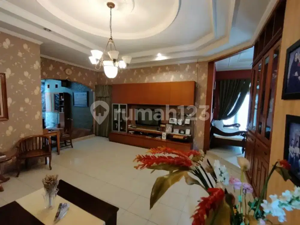 Rumah Bagus Terawat Siap Huni di Turangga bandung