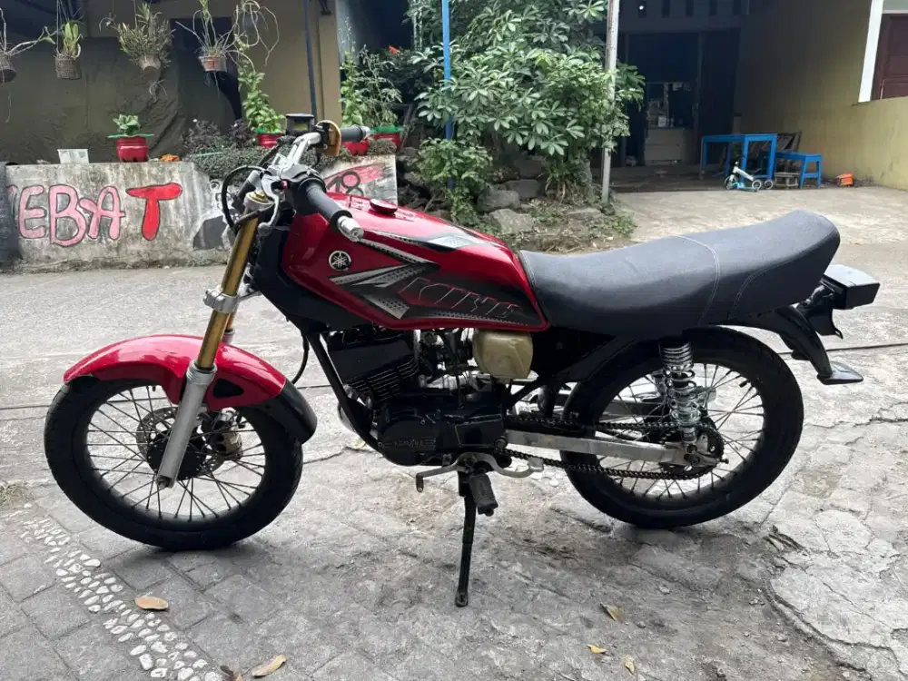 RX king THN 1983 plat AD klaten