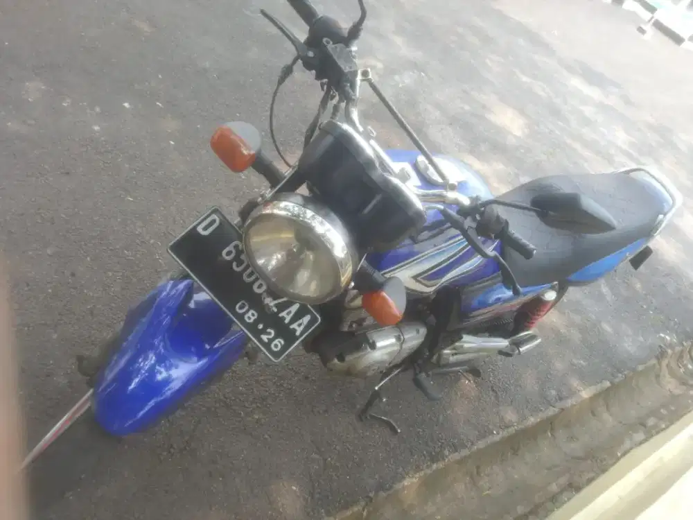 Suzuki thunder 2006