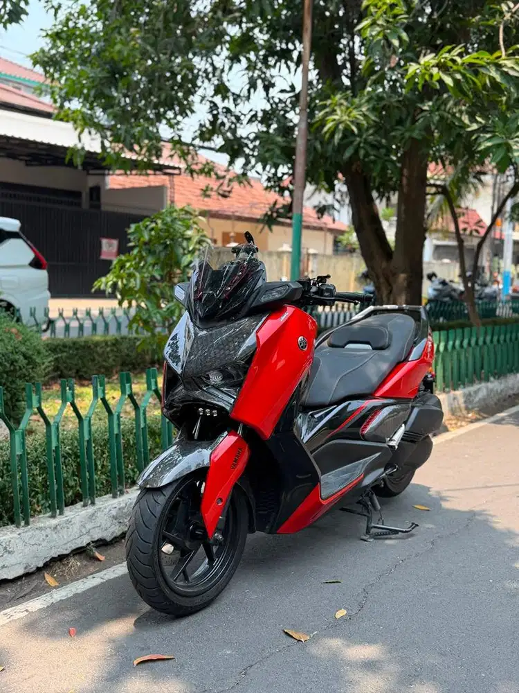 Xmax 2024 Red luxury Modif low km