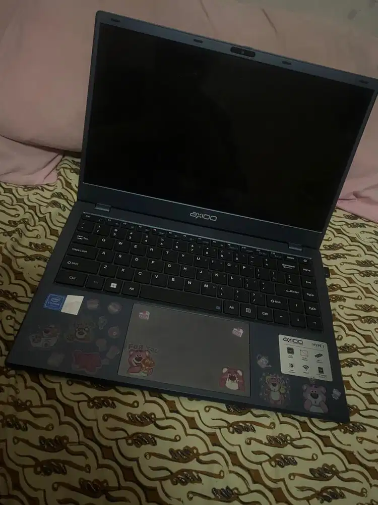 LAPTOP AXIO HYPE 1
